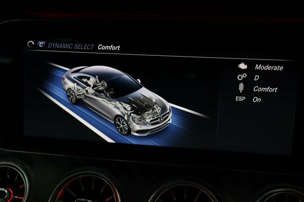 Mercedes-Benz E Class 2.0 E300de 13.5Kwh Amg Line Edition G-tronic Euro Black #24