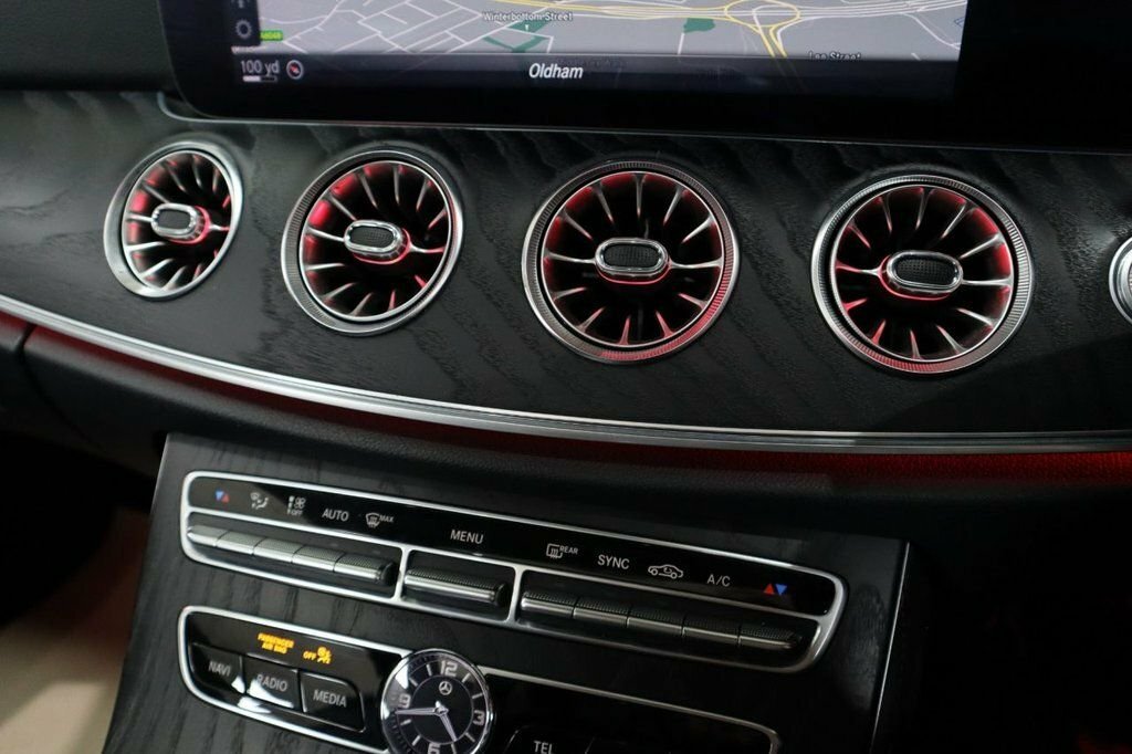 Mercedes-Benz E Class 2.0 E300de 13.5Kwh Amg Line Edition G-tronic Euro Black #17