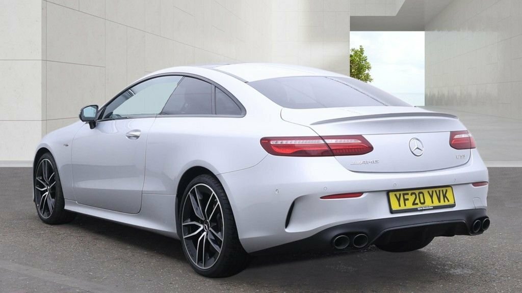 Mercedes-Benz E Class 3L Amg Silver #4