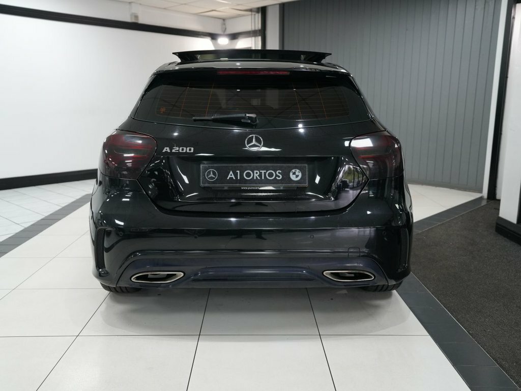 Mercedes-Benz A Class 1.6L Amg Line Black #6