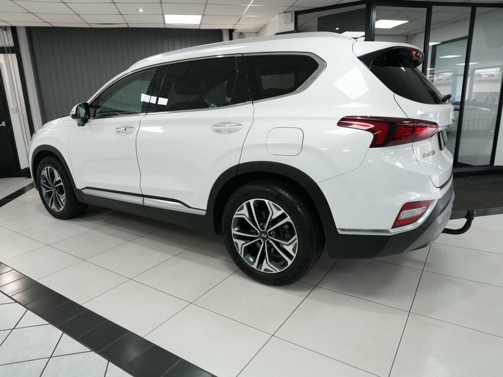 Hyundai Santa Fe 2.2L Premium Se White #6