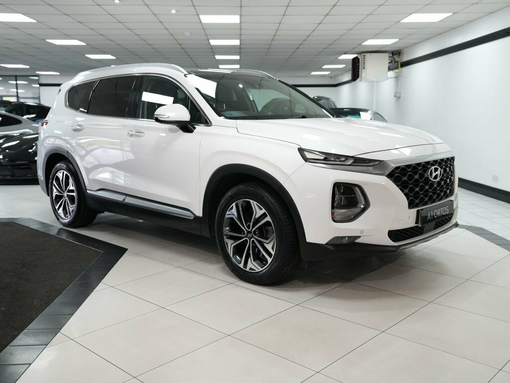 Hyundai Santa Fe 2.2L Premium Se White
