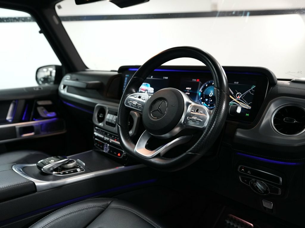 Mercedes-Benz G Class G400d Amg Line Premium 9G-tronic Black #31