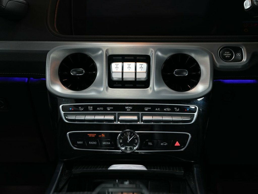Mercedes-Benz G Class G400d Amg Line Premium 9G-tronic Black #28