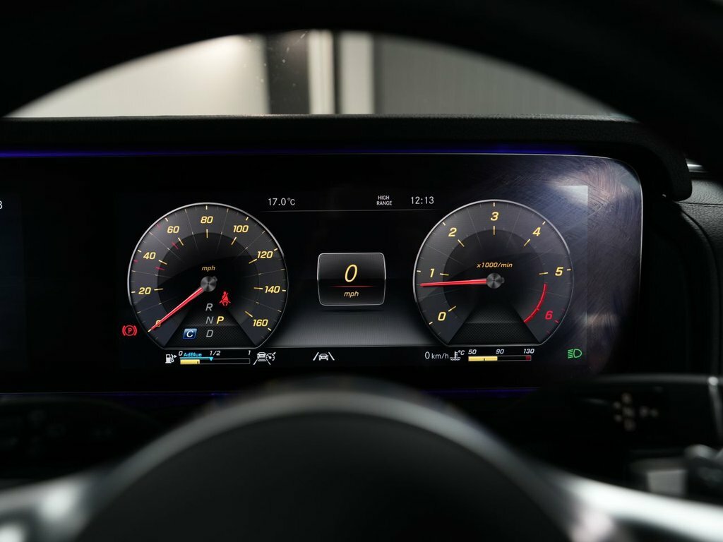 Mercedes-Benz G Class G400d Amg Line Premium 9G-tronic Black #35