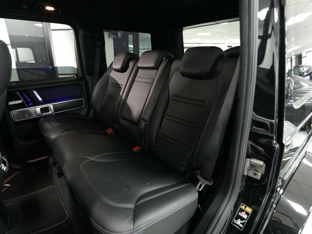 Mercedes-Benz G Class G400d Amg Line Premium 9G-tronic Black #21