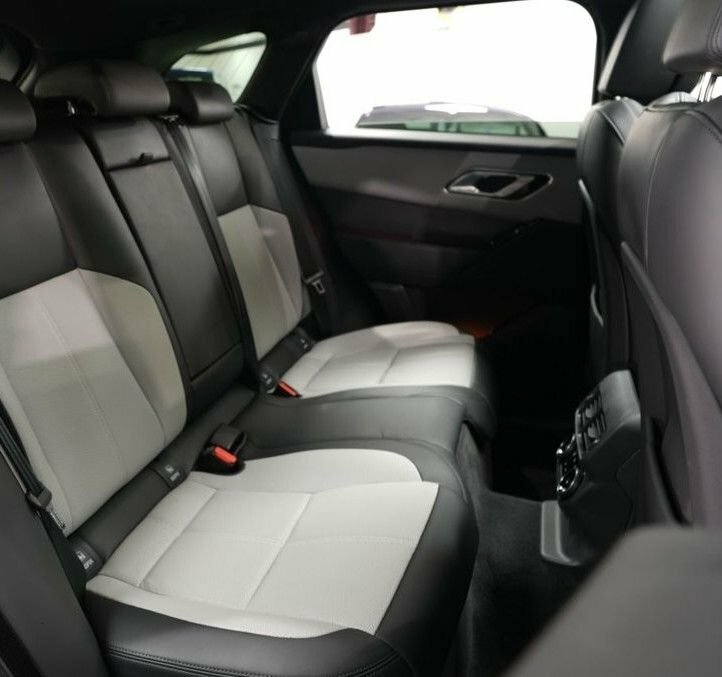 Land Rover Range Rover Velar 3L Autobiography 5dr Silver #5