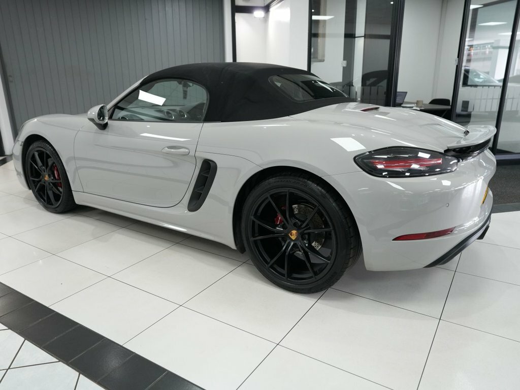 Porsche 718 Boxster 2.5L 2.5T Gts Gpf Convertible Pdk Euro Red #51