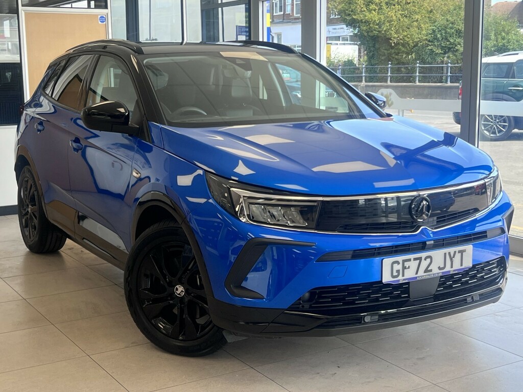 Vauxhall Grandland Suv 1.6 New Grandland Gs Line 1.6 225Ps Plug-in Hy GF72JYT Blue