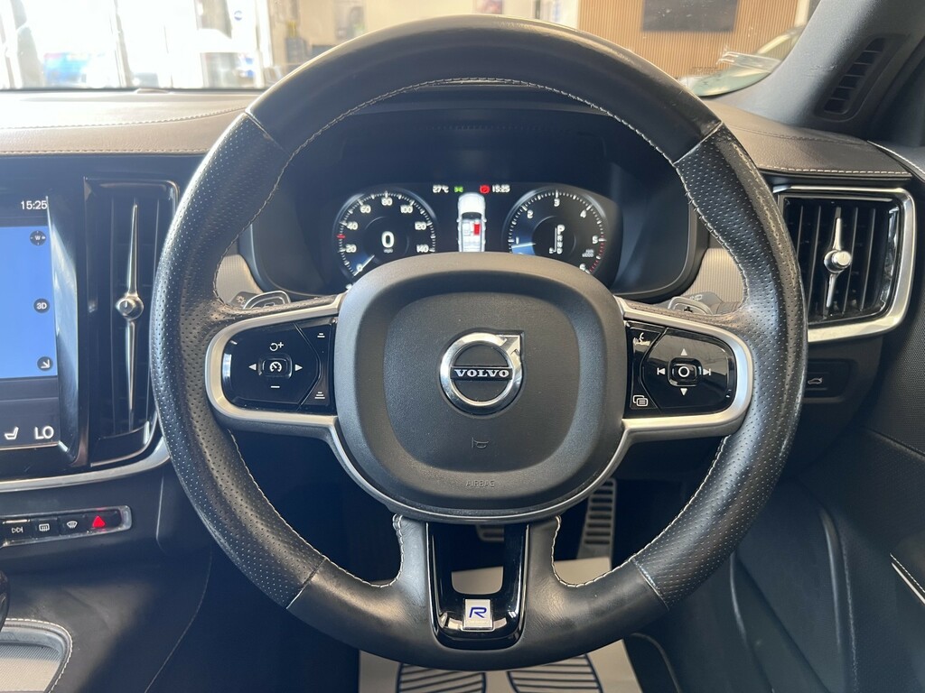 Volvo V90 2.0 D4 Momentum Euro 6 Ss Silver #19
