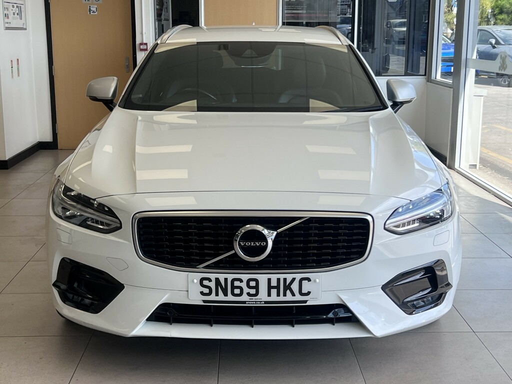 Volvo V90 2.0 R-design D4 White #2