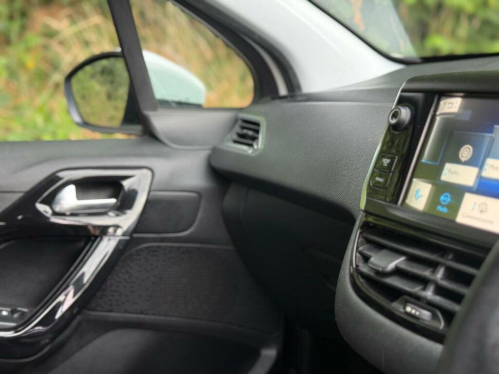 Peugeot 208 1.4 Hdi Access Blue #33