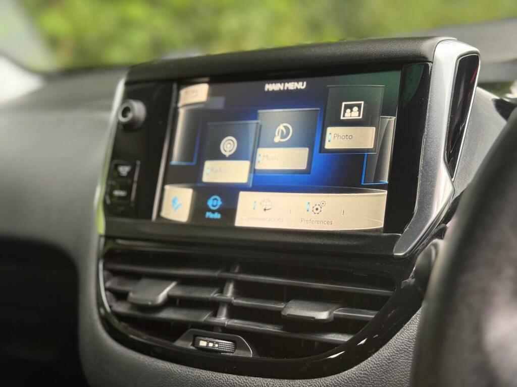 Peugeot 208 1.4 Hdi Access Blue #19