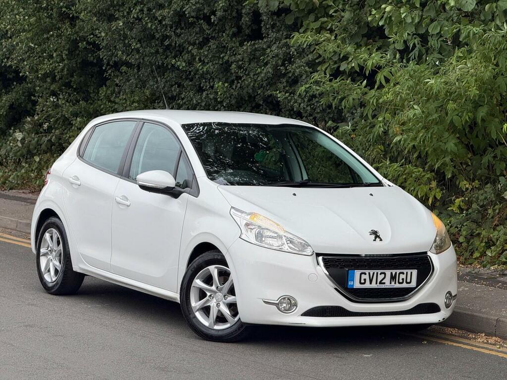Peugeot 208 1.6 E-hdi Active Euro 5 Ss White #6