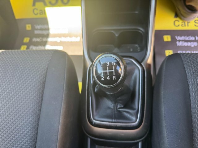 Suzuki Ignis 1.2 Dualjet Sz T Hatchback Euro White #24