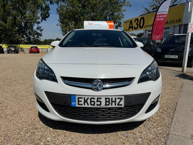 Vauxhall Astra Excite Euro 6 White #4