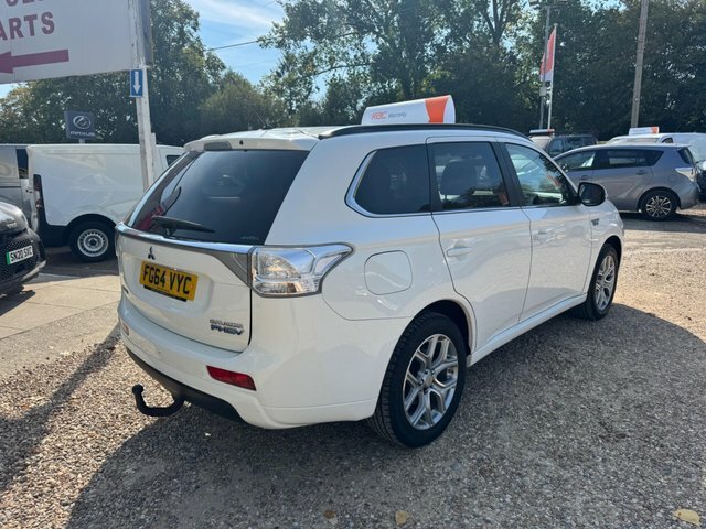 Mitsubishi Outlander 2.0H 12Kwh Gx3h Cvt 4Wd Euro 5 Ss White #9