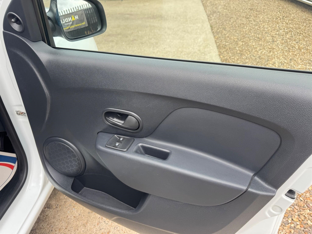 Dacia Sandero 0.9 Tce Laureate Euro 6 Ss #19