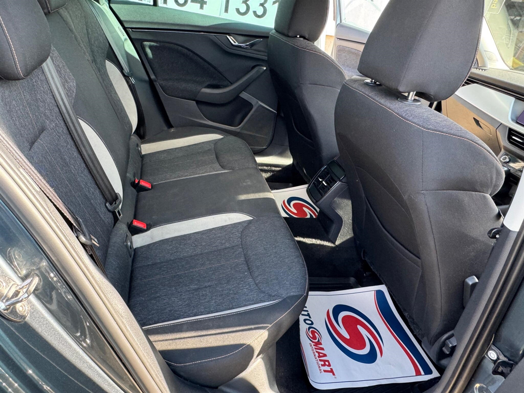 Skoda Kamiq 1.6L Se L Silver #18