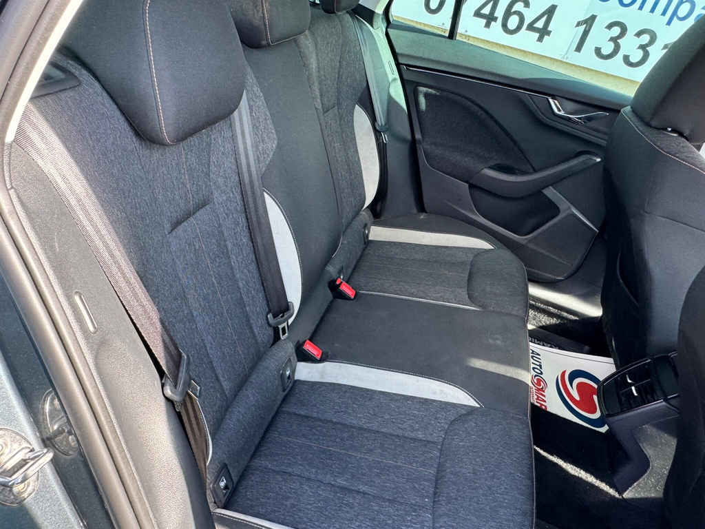 Skoda Kamiq 1.6L Se L Silver #17