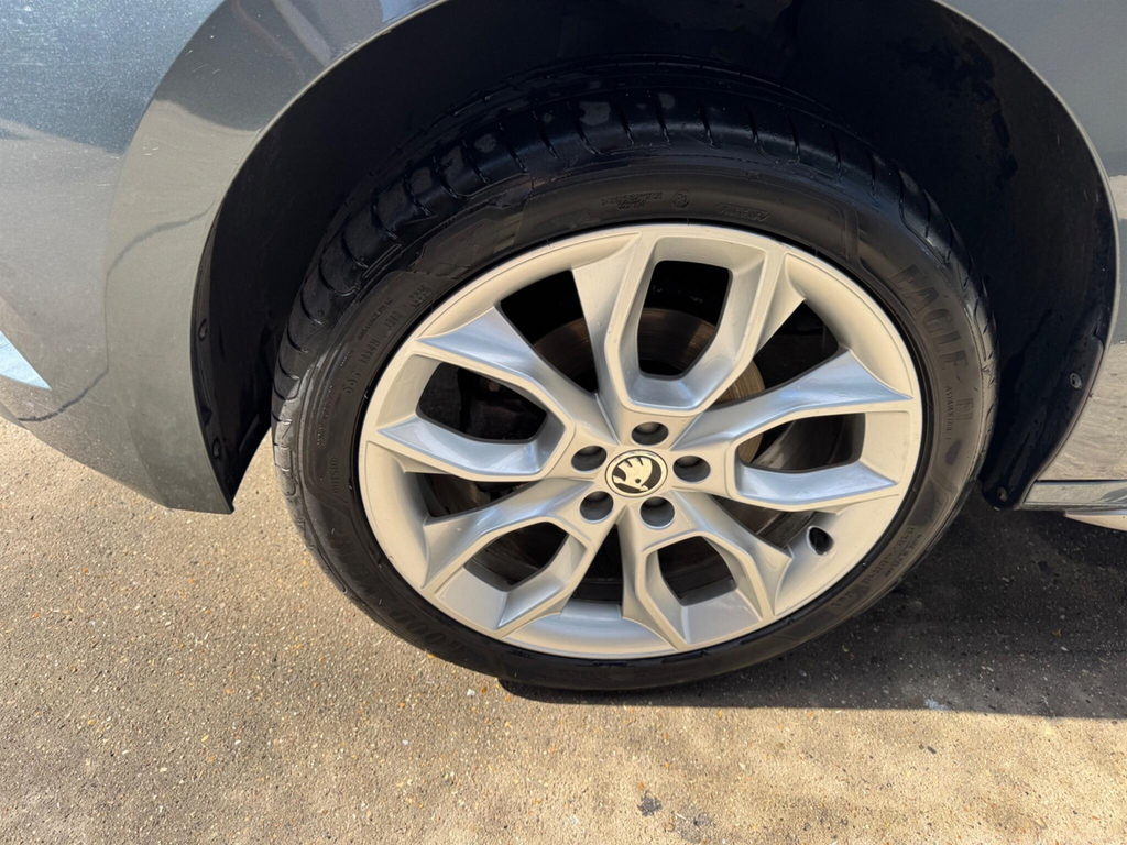 Skoda Kamiq 1.6L Se L Silver #28