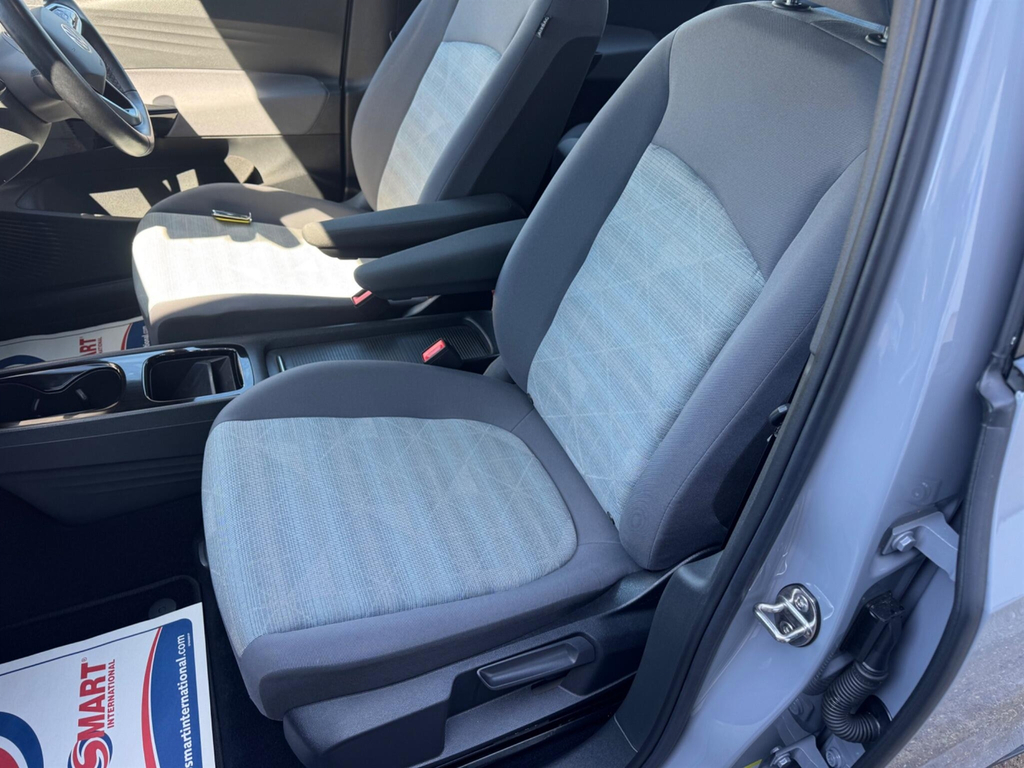 Volkswagen ID.3 Family 58Kwh Pro 145Ps 18 East White #34