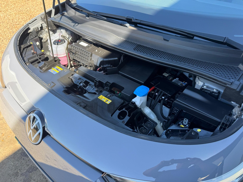 Volkswagen ID.3 Family 58Kwh Pro 145Ps 18 East White #19