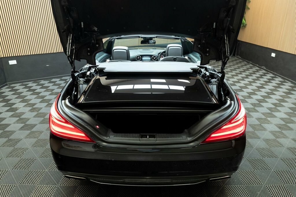 Mercedes-Benz SL Class Sl 400 Amg Sport #14