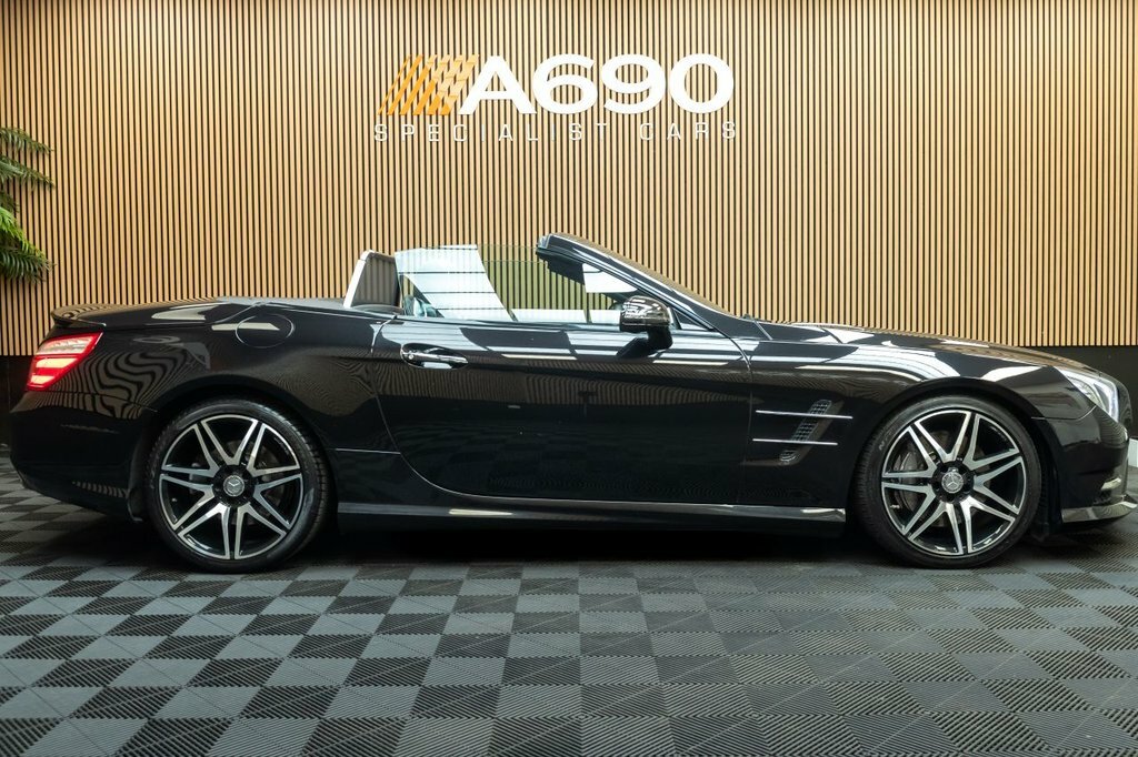 Mercedes-Benz SL Class Sl 400 Amg Sport #8