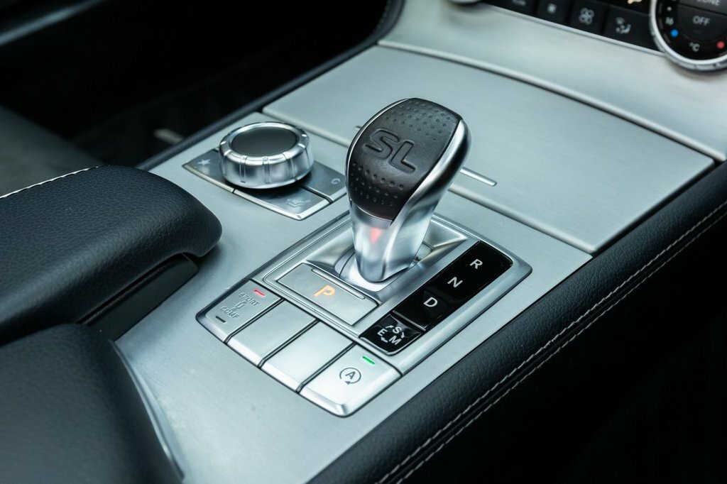 Mercedes-Benz SL Class Sl 400 Amg Sport #30
