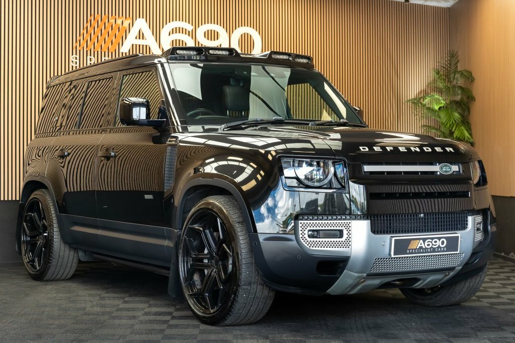 Land Rover Defender 110 3L Hse Black