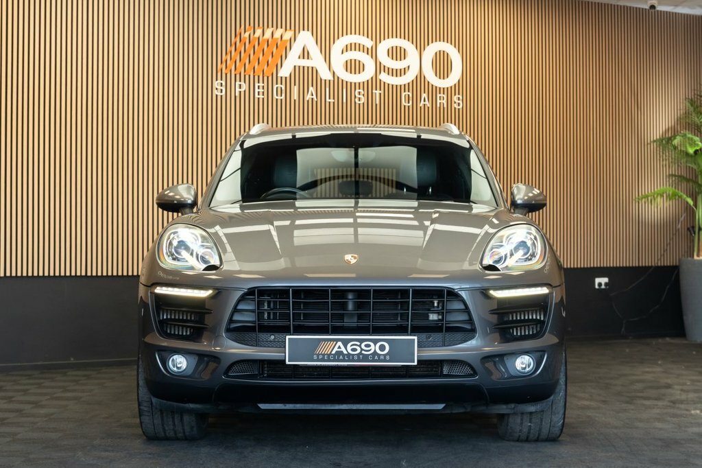 Porsche Macan 3L S Grey #2