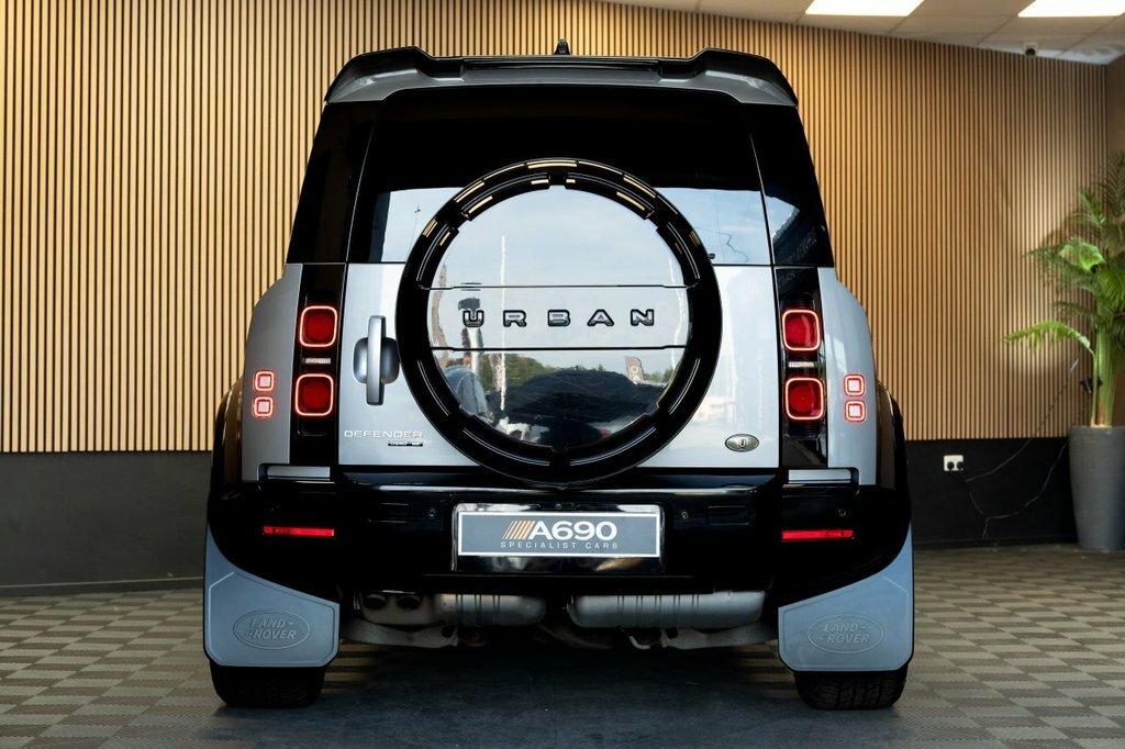 Land Rover Defender 110 2L Se Grey #6
