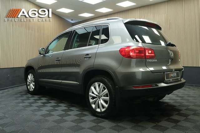 Volkswagen Tiguan 2.0 Tdi Bluemotion Tech Match Suv Dsg 4 FX15EFA Grey #4