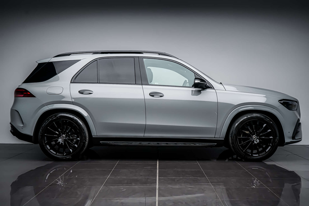Mercedes-Benz GLE Class 2.0 Gle300d Amg Line Premium Suv G Tr Black #12