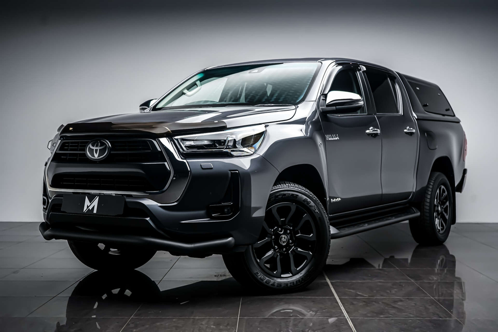 Toyota HILUX D-4d Invincible Pickup Double Cab 4W  #5