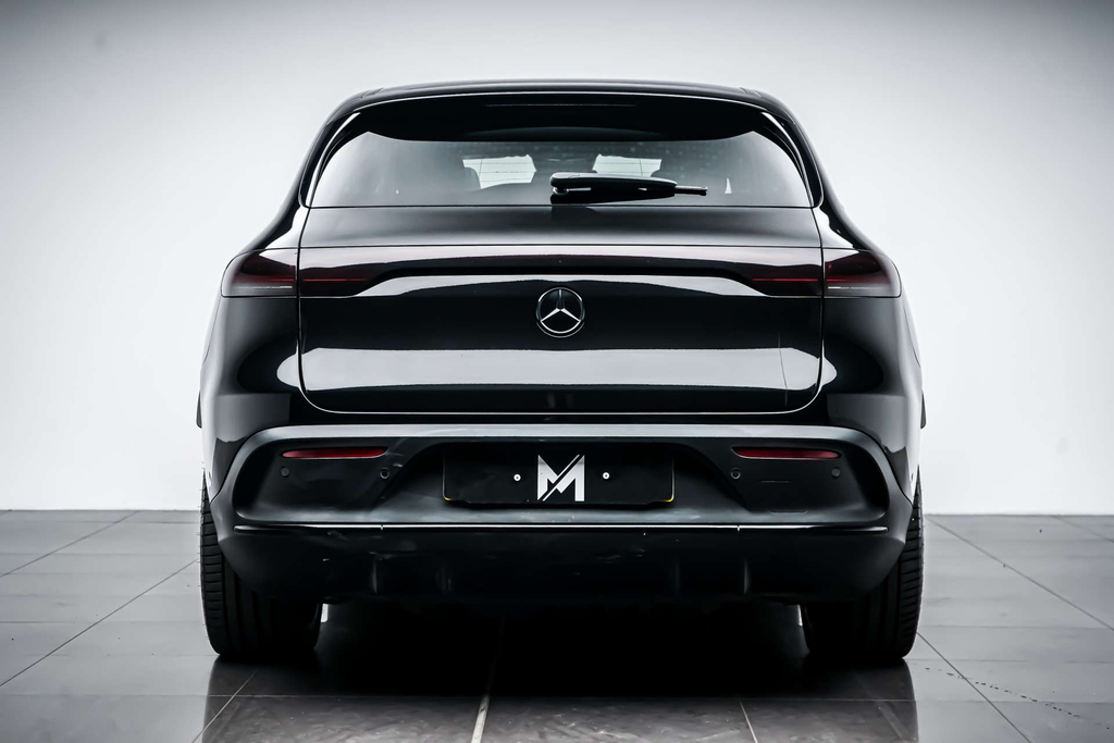 Mercedes-Benz EQC 400 80Kwh Amg Line Premium Suv 4Ma Black #3