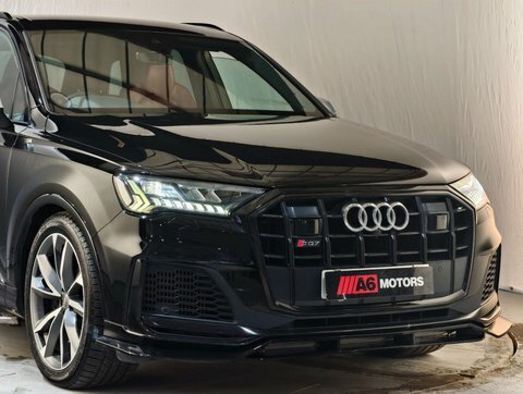 Audi SQ7 4.0 Tdi V8 Black #4