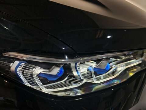 BMW X7 3.0 40D Mht M Sport Suv Hybrid Xdr White #7