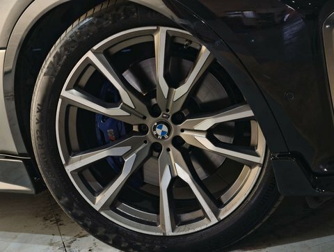 BMW X7 4.4 M50i V8 Black #4
