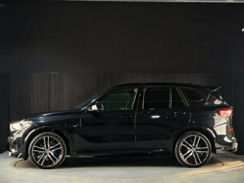 BMW X5 3.0 45E 24Kwh Black #3