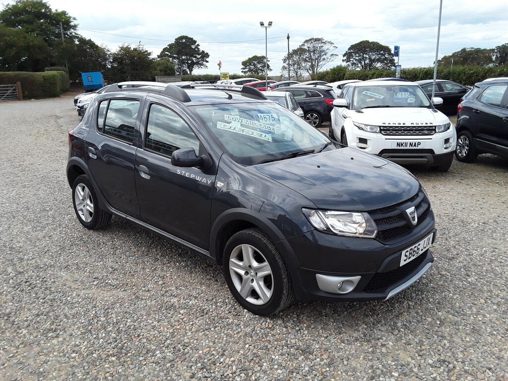 Dacia Sandero Stepway 1.5 Stepway Ambiance Dci 90 Grey