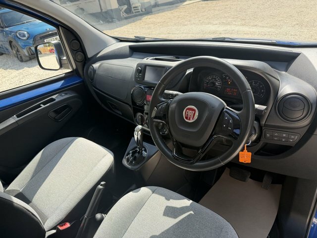 Fiat Qubo Mpv 1.3 Multijet Lounge Euro 6 201768 White #10