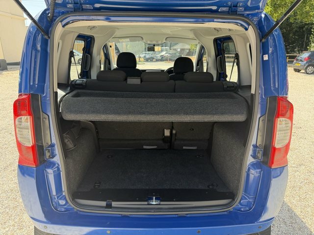 Fiat Qubo Mpv 1.3 Multijet Lounge Euro 6 201768 White #23