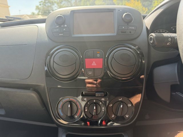 Fiat Qubo Mpv 1.3 Multijet Lounge Euro 6 201768 White #17