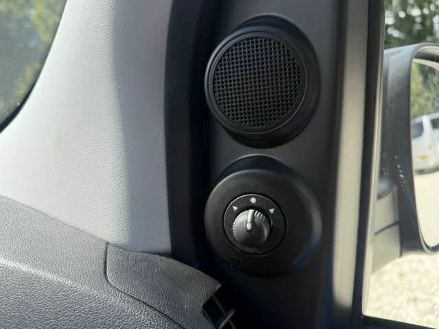 Fiat Qubo Mpv 1.3 Multijet Lounge Euro 6 201768 White #22