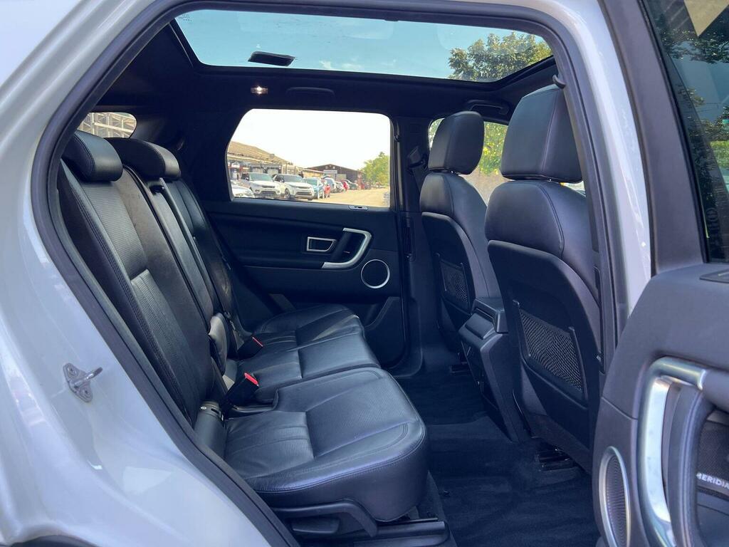 Land Rover Discovery Sport 2.0 Td4 Hse 4Wd White #32