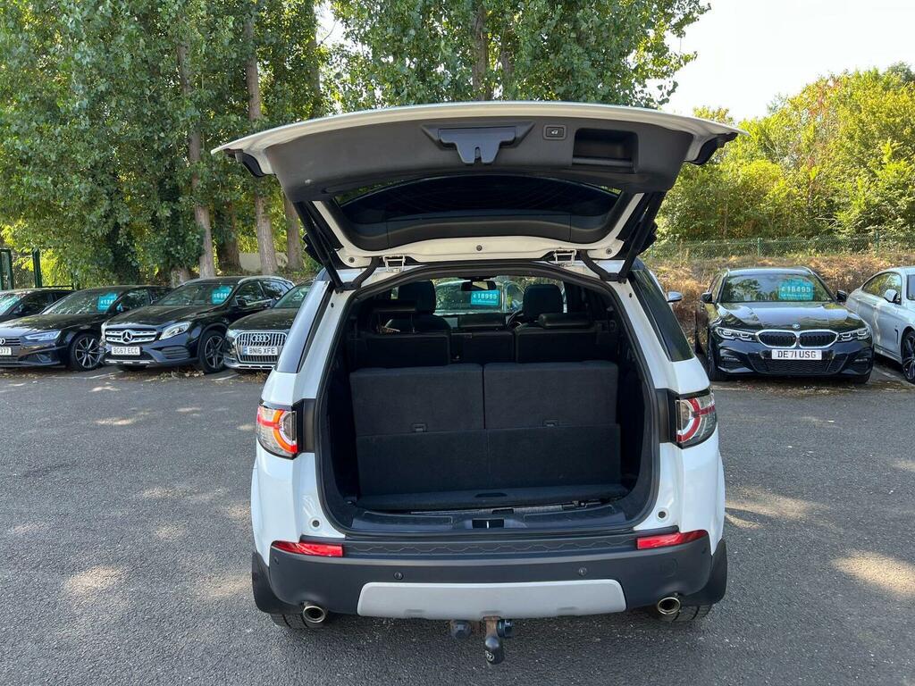 Land Rover Discovery Sport 2.0 Td4 Hse 4Wd White #7
