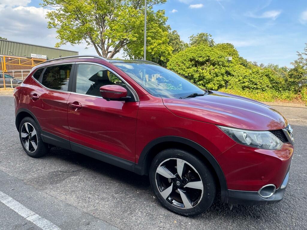 Nissan Qashqai 1.2 Dig-t N-vision Xtron 2Wd Euro 6 Ss YJ66RMK Red #2