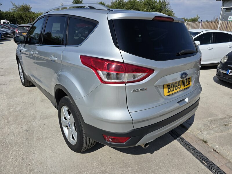 Ford Kuga 2.0-Kuga-zetec-tdci-5dr Silver #5